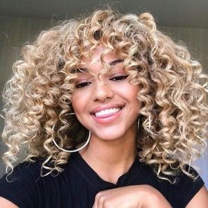 Meet your Posher, Mariah